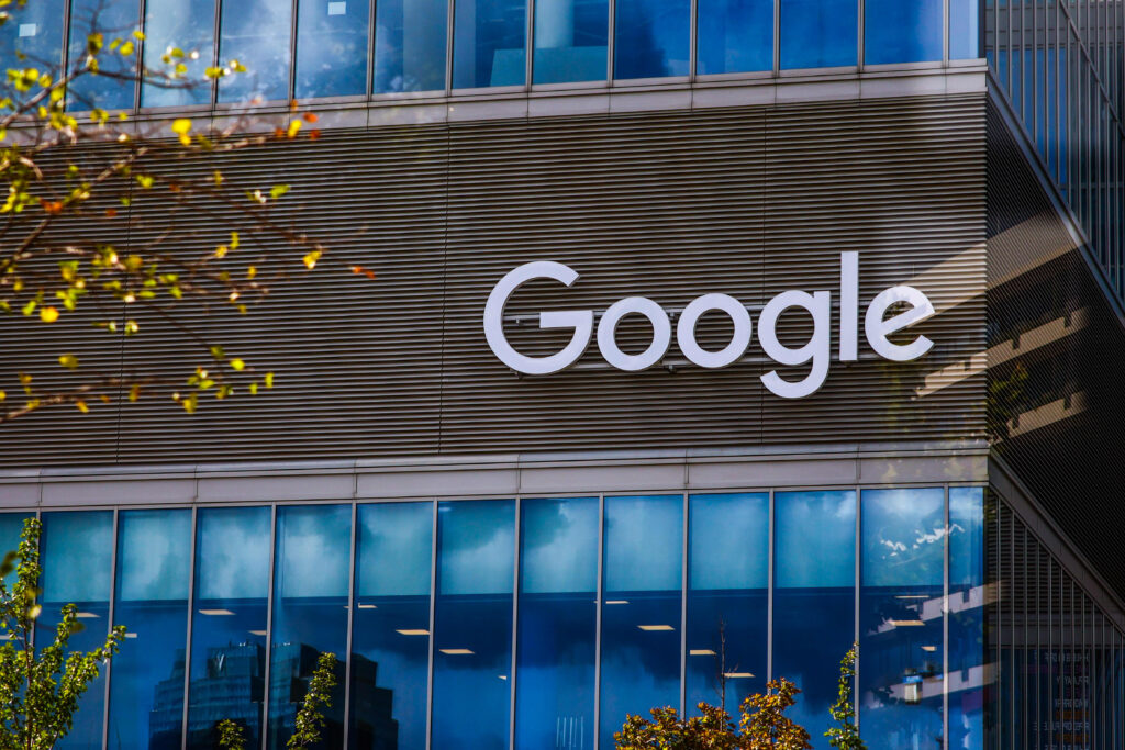 U.S. Tech Firms Beat Revenue Forecasts U.S. Tech Firms Beat Revenue Forecasts