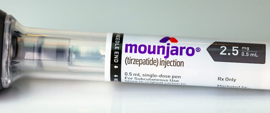 Stopping Mounjaro Linked to Weight Regain and Loss of Health Benefits, Study Finds